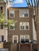 13651 Winterspoon Ln in Germantown, MD - Building Photo