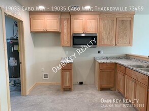 19033 Cabo Way in Thackerville, OK - Building Photo - Building Photo