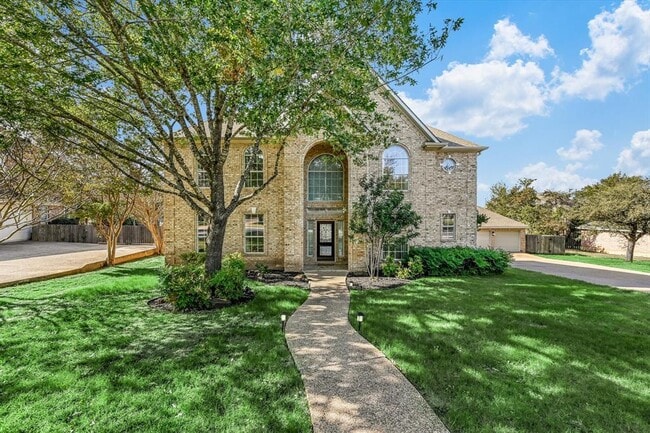 property at 10802 Hastings Ln