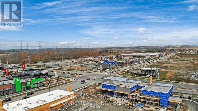 2550-2550 Simcoe St N in Oshawa, ON - Building Photo - Building Photo