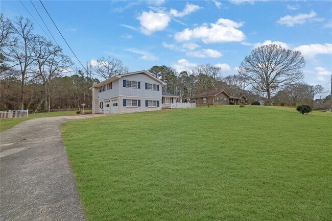 2746 Abilene Trail SW in Snellville, GA - Building Photo - Building Photo