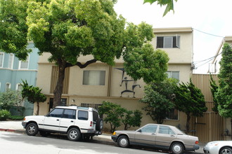 Durant Park Apartment in Berkeley, CA - Building Photo - Building Photo