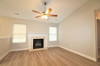 520 Lightspun Ln in Charlotte, NC - Building Photo - Building Photo