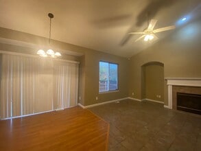 1836 SW 345th Pl in Federal Way, WA - Building Photo - Building Photo