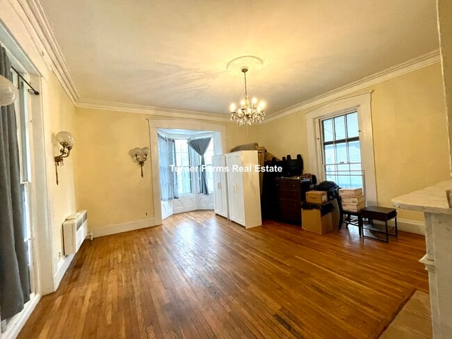 139 Hillside St, Unit AA in Boston, MA - Building Photo - Building Photo