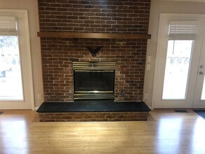 2481 E Rahn Rd in Dayton, OH - Building Photo - Building Photo