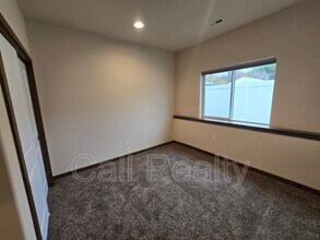 4414 E Fairview Ave in Spokane, WA - Building Photo - Building Photo