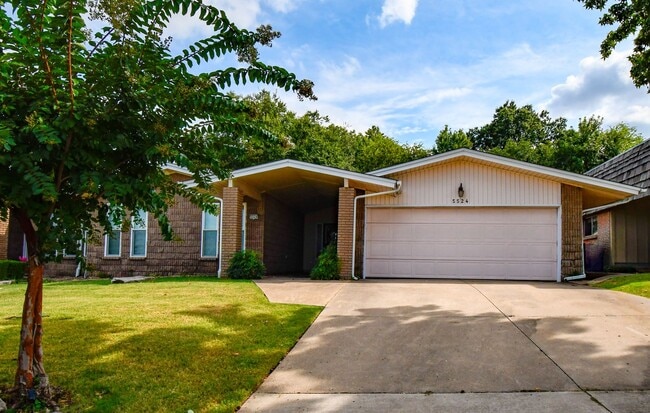 5524 E 61st Pl