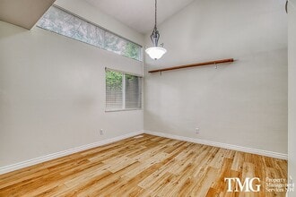 1511 NW Tanasbrook Ct in Beaverton, OR - Building Photo - Building Photo