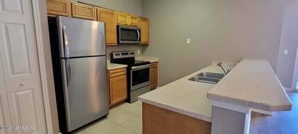 8227 Lobster Bay Ct in Jacksonville, FL - Building Photo - Building Photo