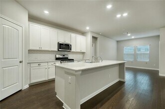 2701 Danbury Ln in Leander, TX - Building Photo - Building Photo