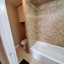 121 Wyoming Ave, Unit Apt 1 in Malden, MA - Building Photo - Building Photo
