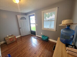 18 Church St, Unit 2 in Woburn, MA - Building Photo - Building Photo