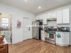 99 2nd St, Unit 1T in Medford, MA - Building Photo - Building Photo