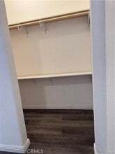 16029 Ceres Ave in Fontana, CA - Foto de edificio - Building Photo