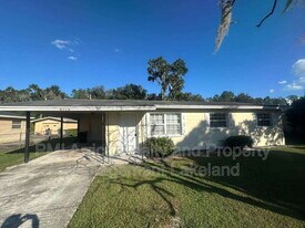 4715 Kanoy Dr in Lakeland, FL - Building Photo