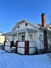 110 N Eureka Ave in Columbus, OH - Foto de edificio - Building Photo