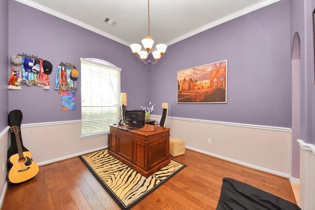 property at 12912 Southern Manor Dr