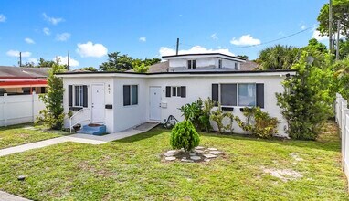 401 NW 16th Ave, Unit Apt N in Fort Lauderdale, FL - Building Photo - Building Photo
