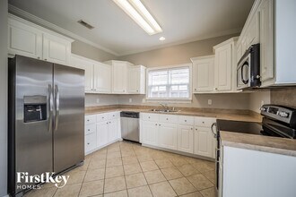 7705 Eagle Lake Rd in North Charleston, SC - Building Photo - Building Photo