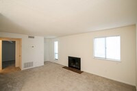 Building Photo - Heathstead Apartments in Charlotte, North Carolina