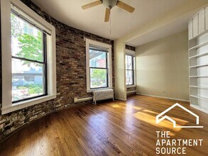 1235 N Dearborn St in Chicago, IL - Building Photo - Building Photo