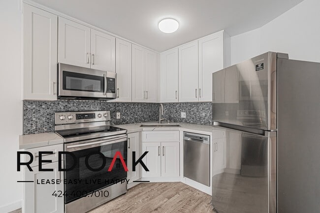 519 Westmoreland Ave in Los Angeles, CA - Building Photo - Building Photo