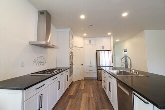 2646 Stonecreek Dr in Richland, WA - Building Photo - Building Photo