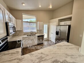 4029 W Hackamore Dr in Phoenix, AZ - Building Photo - Building Photo