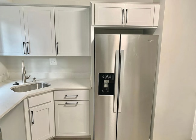 2615 13th Rd S, Unit B in Arlington, VA - Foto de edificio - Building Photo