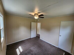 1088 Eastview Dr in Rantoul, IL - Building Photo - Building Photo