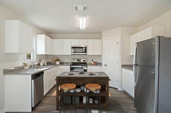 15665 Briar Forest Dr in Conroe, TX - Building Photo - Building Photo