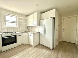 68 Bevan St in Jersey City, NJ - Building Photo