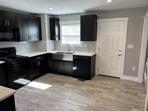 2611 Lakevilla Dr, Unit 2611 in Nashville, TN - Building Photo - Building Photo