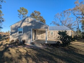 7574 US-1 in Lyons, GA - Building Photo - Building Photo