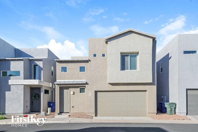 property at 2863 N Fair Oaks Ave