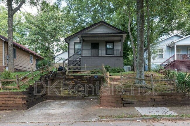 property at 950 Smith St SW