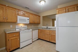 2107 Ringgold Ct in Clarksville, TN - Building Photo - Building Photo