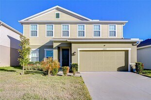 10422 Gliding Eagle Wy in Land O Lakes, FL - Building Photo