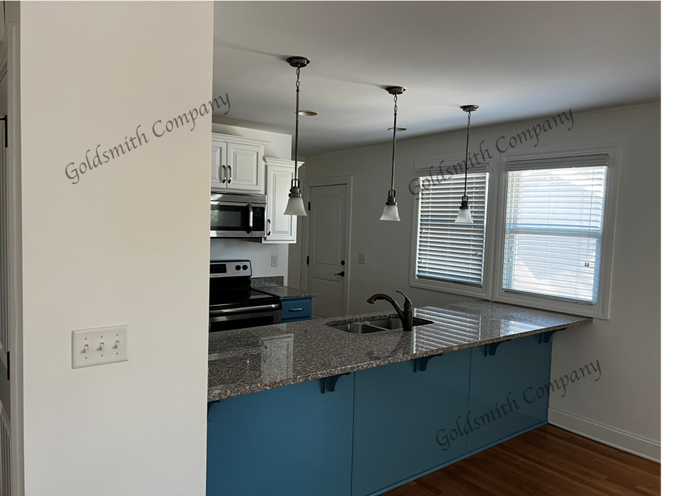 16 Harris St in Greenville, SC - Building Photo