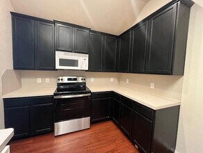 621 Crystal Falls Dr in McKinney, TX - Building Photo - Building Photo