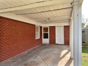 3252 Sarah St in Bossier City, LA - Building Photo - Building Photo