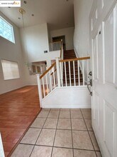 645 Rockspray Cir in Pittsburg, CA - Building Photo - Building Photo