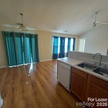 1031 Rocky Meadows Ln in Concord, NC - Foto de edificio - Building Photo