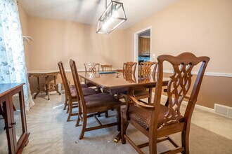 3501 Saratoga Ave in Downers Grove, IL - Building Photo - Building Photo