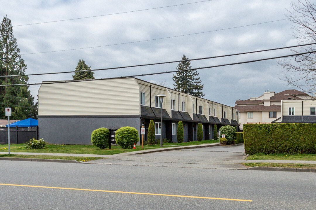 Kimmel Court in Port Coquitlam, BC - Building Photo