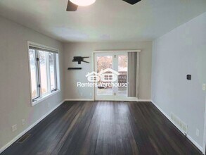 765 US-63 in Clayton, WI - Foto de edificio - Building Photo