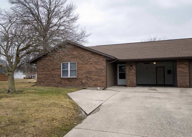 property at 106 Pierre Pl