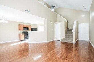 10548 Glenayr Dr in Camby, IN - Building Photo - Building Photo