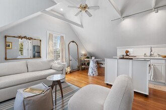 3 Circle St in Marblehead, MA - Building Photo - Building Photo